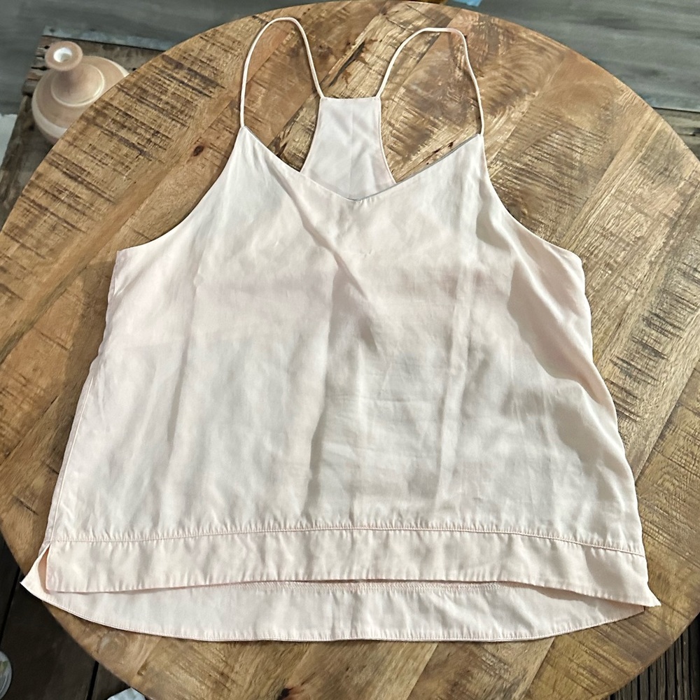 Lululemon Spaghetti Sting Shirts